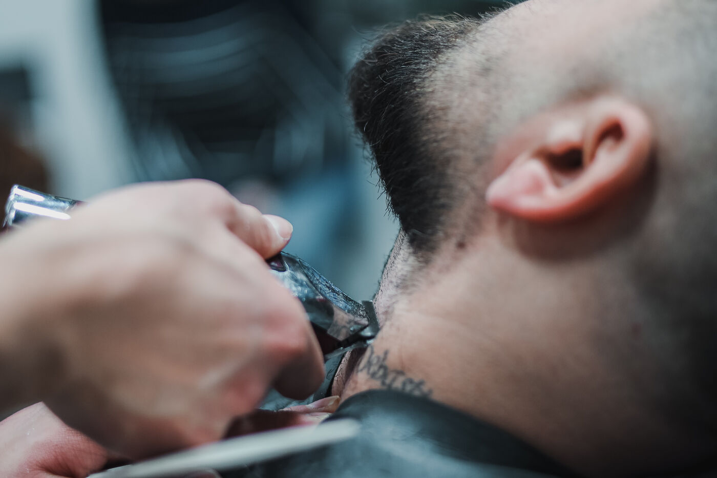 Momentka z výuky Barber School